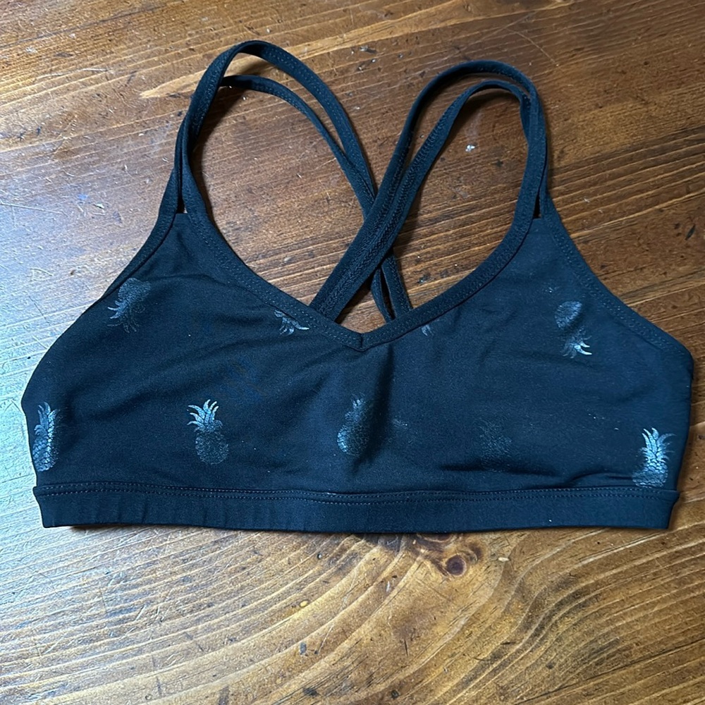 Beyond yoga pineapple black sports bra